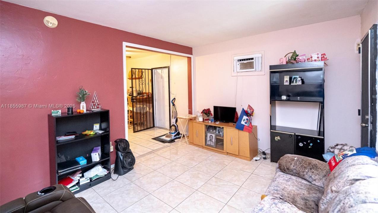 1170 NE 137th St, North Miami, 佛羅里達州 33161, 美國