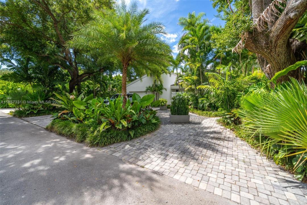 1090 NE 92nd St, Miami Shores, Florida 33138, HOA KỲ