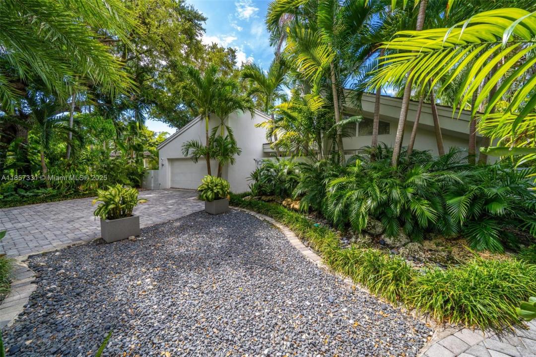 1090 NE 92nd St, Miami Shores, Florida 33138, HOA KỲ