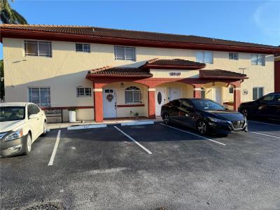 10949 W Okeechobee Rd 202, Hialeah Gardens, Florida 33018, USA