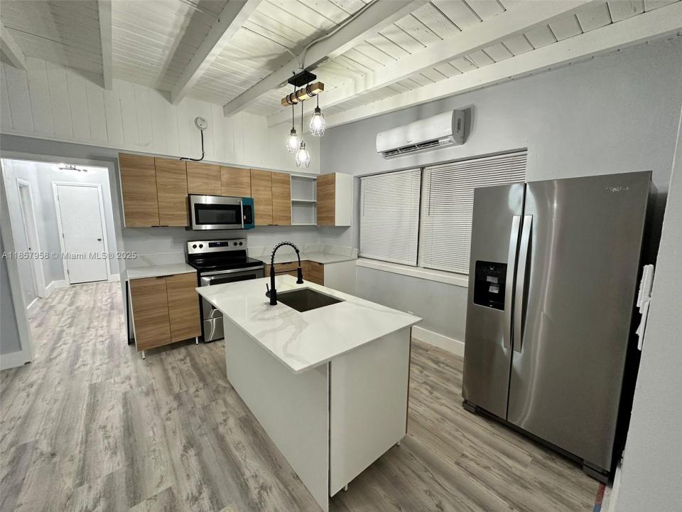 5 Blue Runner St, Key Largo, Florida 33037