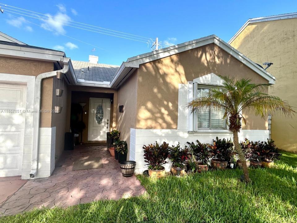 14459 SW 137th Ct 14459, Miami, Florida 33186, Stati Uniti