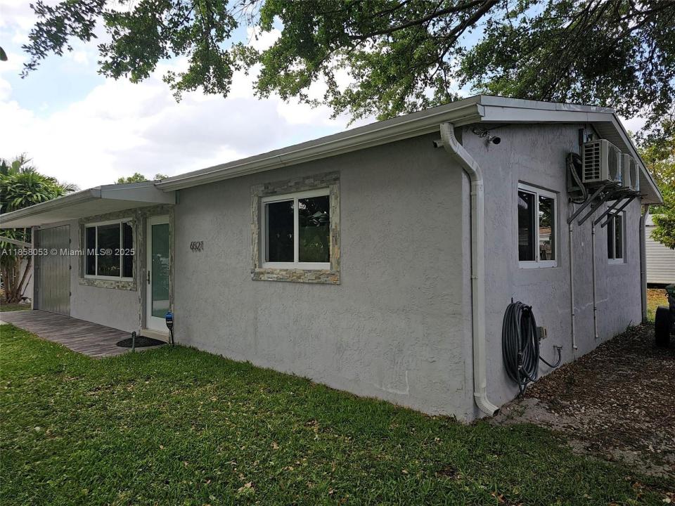 6521 Moseley St, Hollywood, Floride 33024, États-Unis