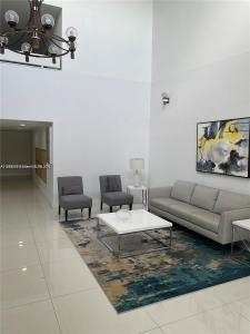 200 Lakeview Dr 203, Weston, Florida 33326, USA