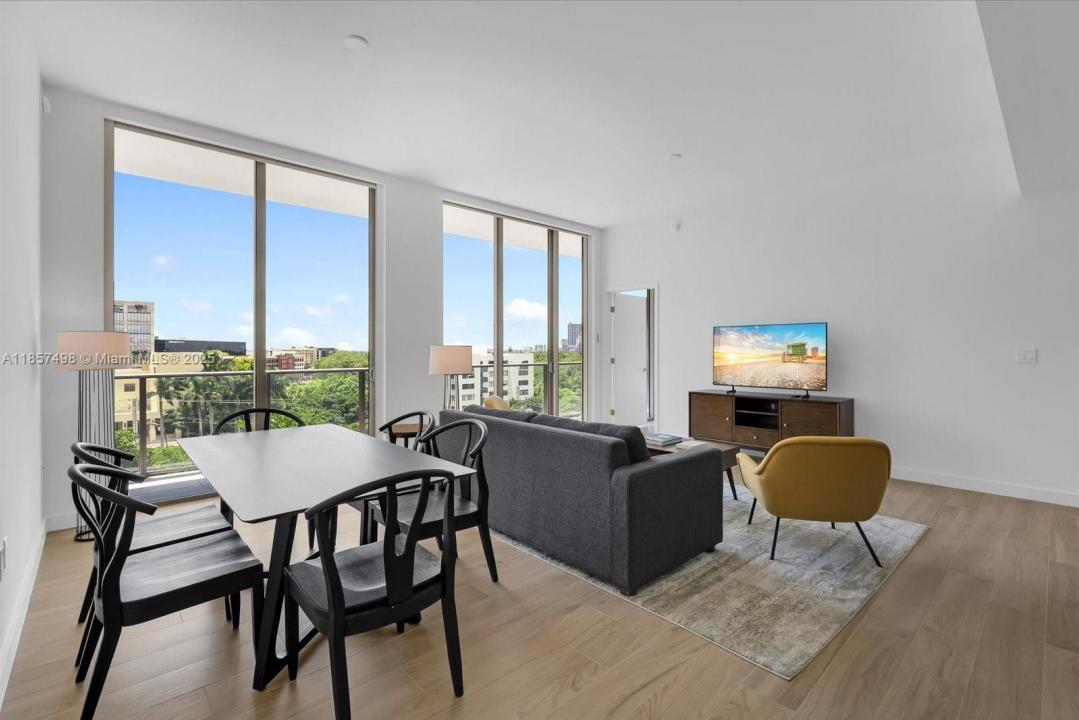 2678 Tigertail Ave 513, Miami, Florida 33133