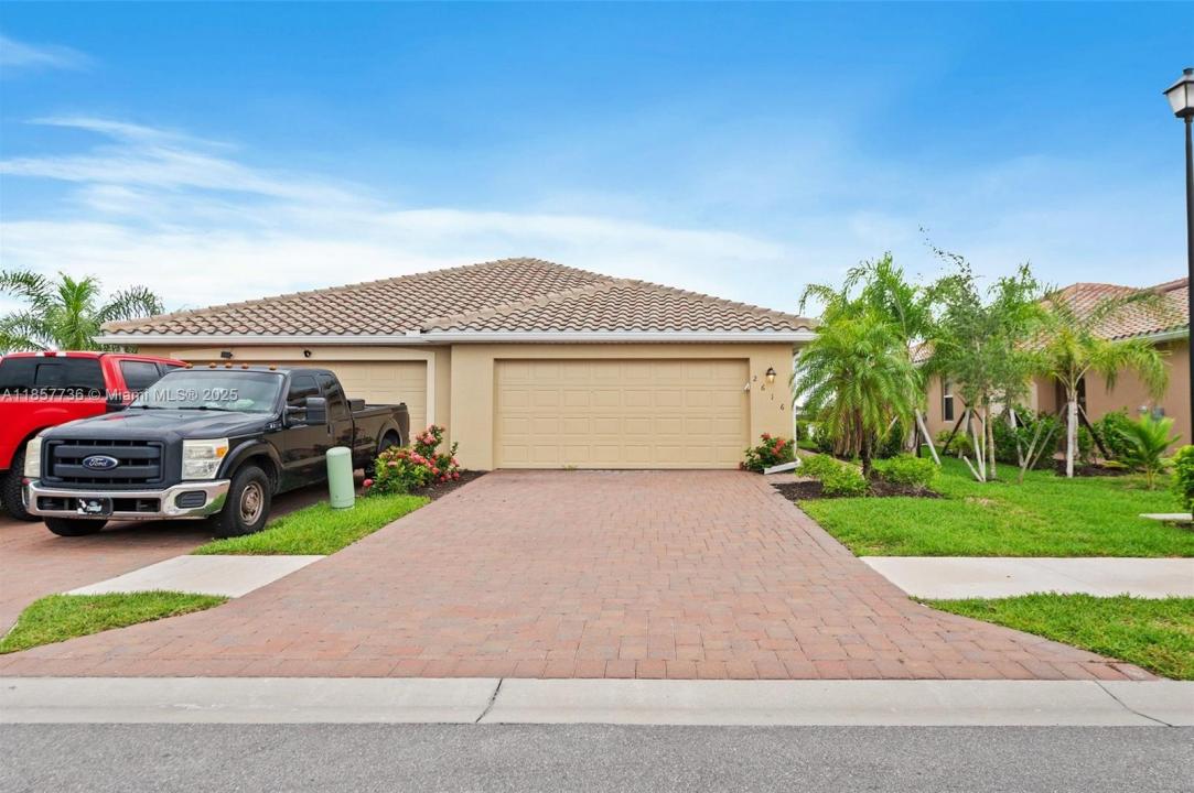 2616 Vine Ave 2616, Naples, Floride 34120, États-Unis