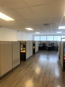 8463 W Oakland Park Blvd, Sunrise, Florida 33351, USA