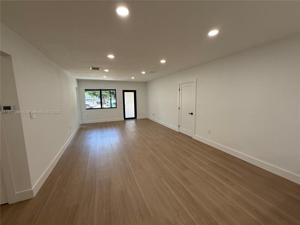 427 NW 82nd Ter, Miami, 플로리다 33150, 미국