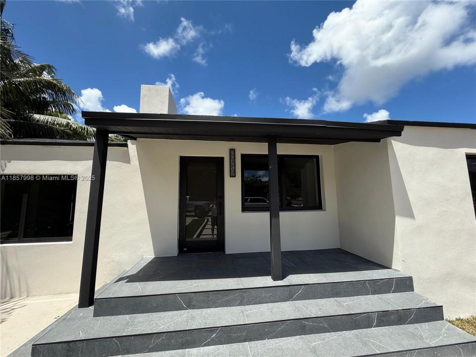 427 NW 82nd Ter, Miami, 플로리다 33150, 미국