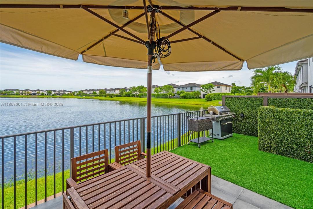 15583 NW 91st Ct 15583, Miami Lakes, Flórida 33018, Estados Unidos