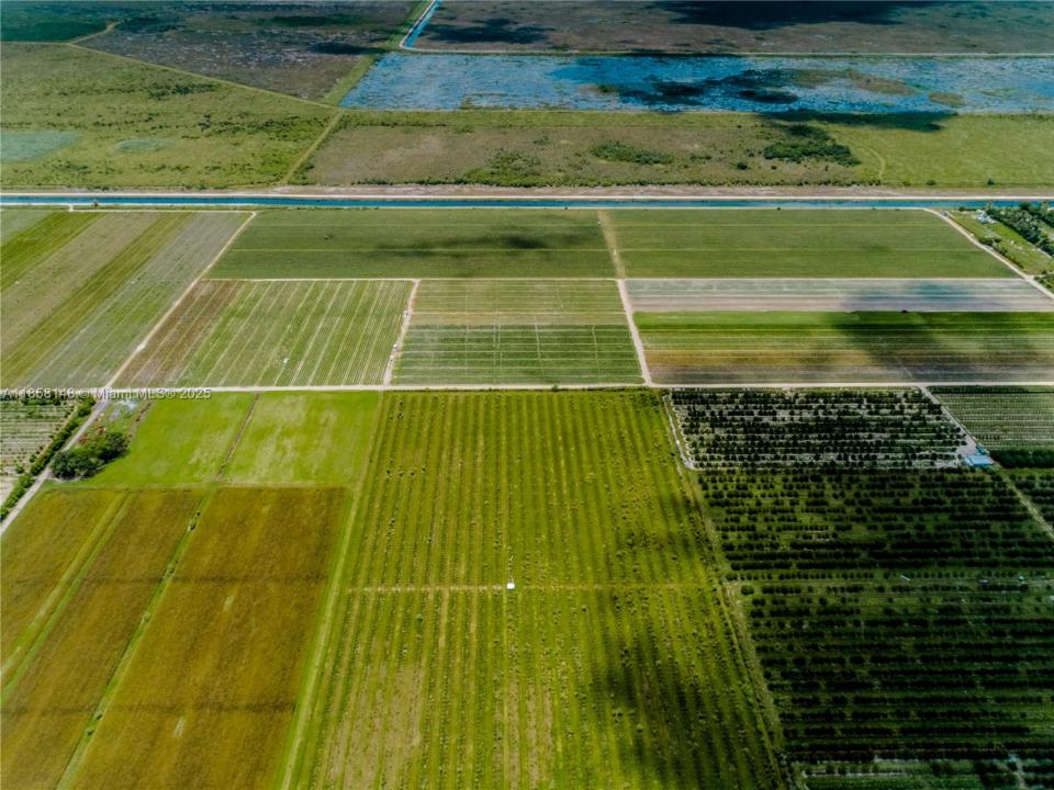 32600 SW 217 AV, Homestead, Florida 33030