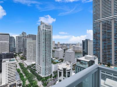 1060 Brickell Ave 3117, Miami, Florida 33131, USA