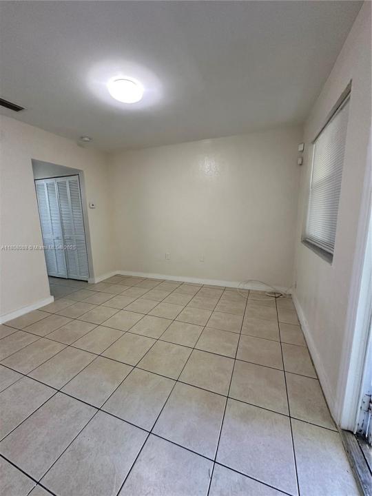 609 NW 7th Ave 2, Hallandale Beach, Florida 33009