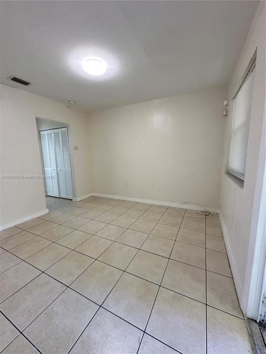609 NW 7th Ave 2, Hallandale Beach, Florida 33009