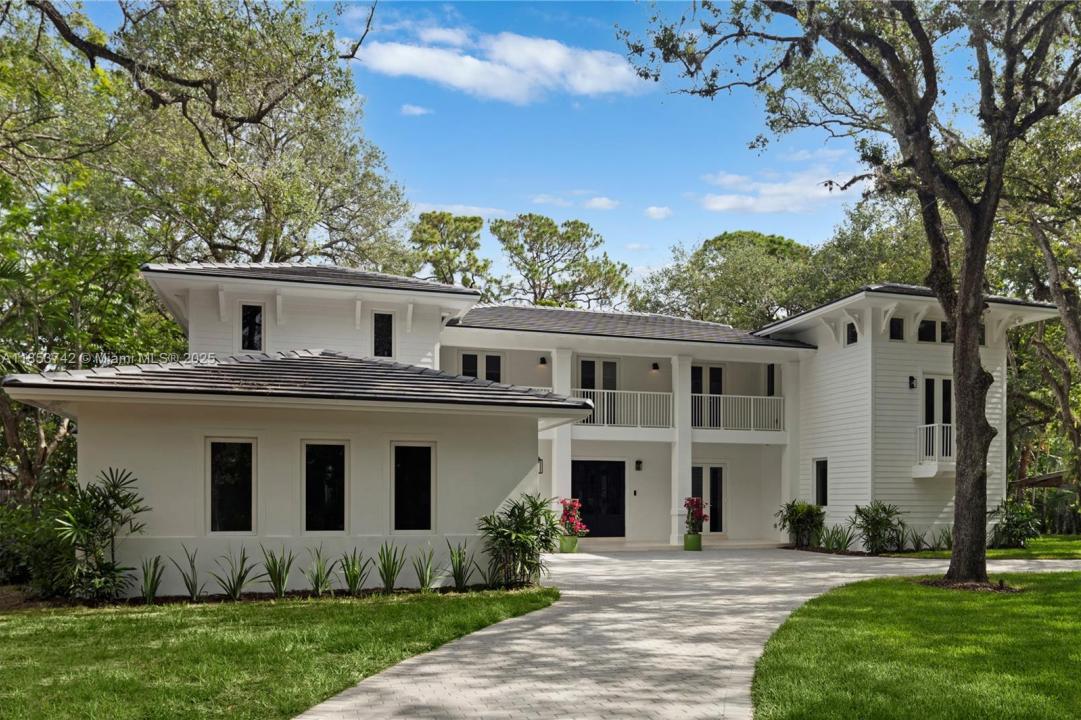 5835 SW 81st St, South Miami, Флорида 33143, Соединенные Штаты