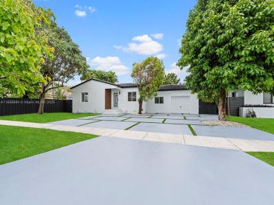 6820 SW 28th Ter, Miami, Florida 33155, USA