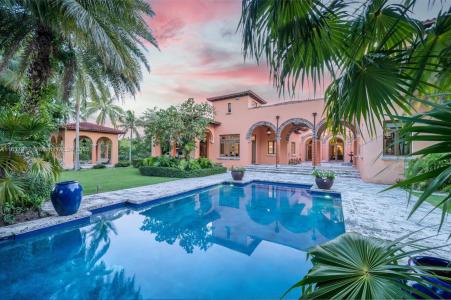 221 Casuarina Concourse, Coral Gables, פלורידה 33143, ארצות הברית של אמריקה 