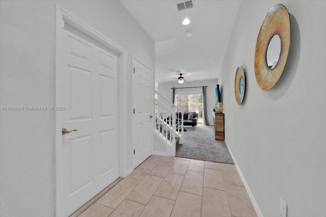 1020 LAKEFRONT VILLAGE DR, Clermont, Florida 34711, USA