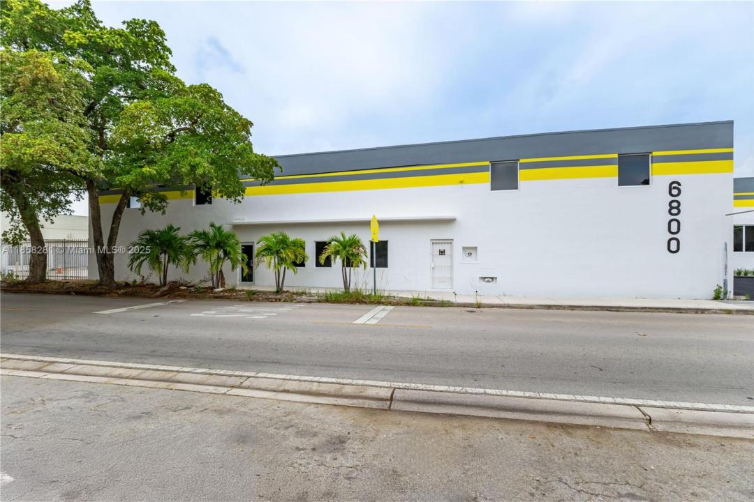 6890 NE 4th Ct, Miami, 플로리다 33138, 미국