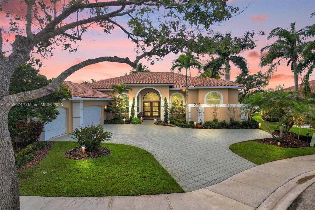 2715 Edgewater Ct, Weston, 佛罗里达州 33332, 美国