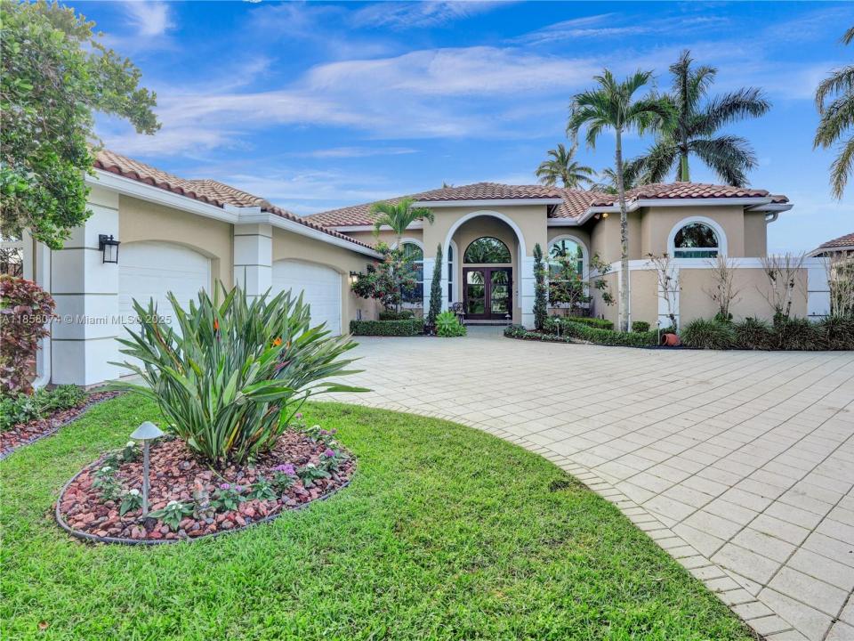 2715 Edgewater Ct, Weston, 佛罗里达州 33332, 美国