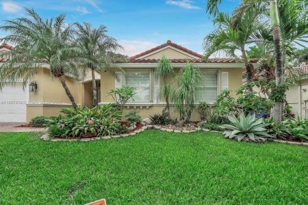 5323 SW 34th Way, Hollywood, Florida 33312, USA