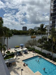 2670 E Sunrise Blvd 303, Fort Lauderdale, Florida 33304, USA