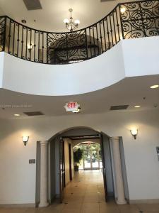 2893 Executive Park Dr 302, Weston, Florida 33331, USA