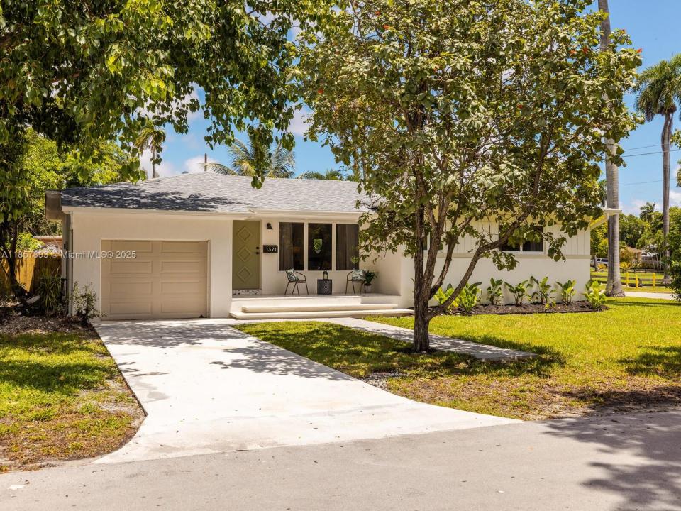 1371 NE 115th St, Miami, Floride 33161, États-Unis