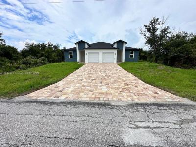10385 Port Everglades, Port Charlotte, Florida 33981, USA