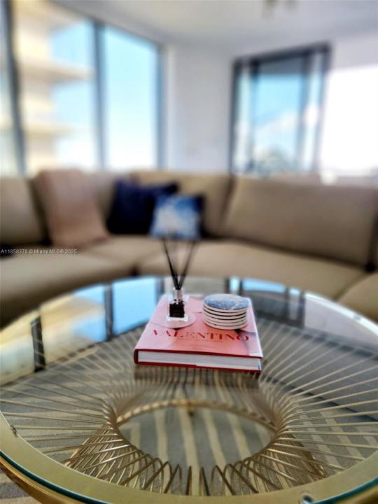 121 NE 34th St 908, Miami, Florida 33137, HOA KỲ