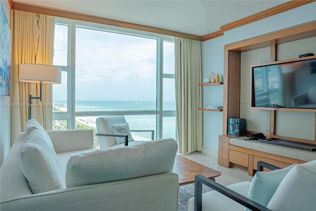 6801 Collins Ave 1002, Miami Beach, Florida 33141, Stati Uniti