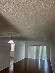 2837 N Course Dr 103, Pompano Beach, Florida 33069, USA
