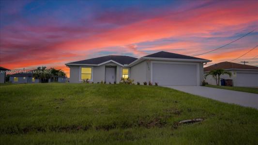 2702 46th ST SW, Lehigh Acres, Florida 33976, USA