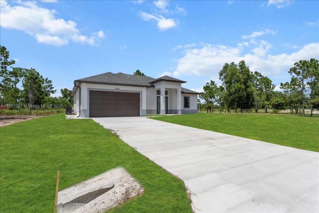 7788 2ND TER, La Belle, Florida 33935