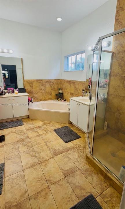 20318 SW 87th Ct, Cutler Bay, Florida 33189, Stati Uniti