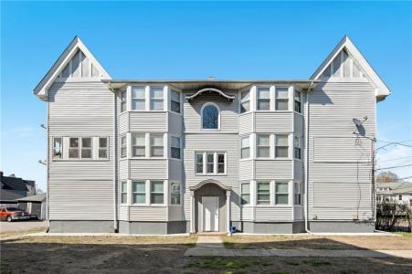 64 Harrison Avenue, Woonsocket, ロードアイランド 02895, アメリカ合衆国