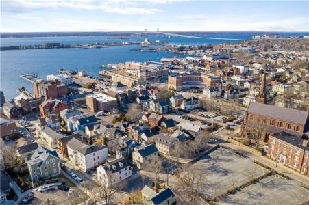32 Ann Street 1, Newport, Rhode Island 02840, Amerika Birleşik Devletleri