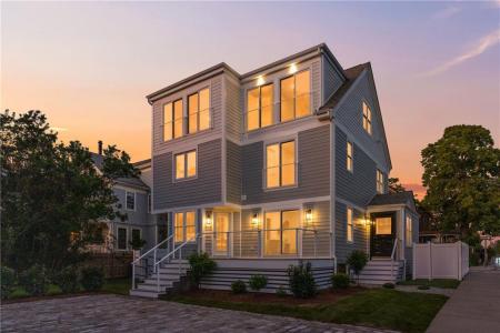 104 Second Street, Newport, RI 02840, USA