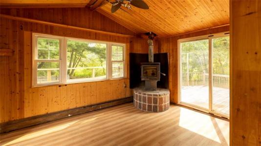 101 Pine Grove Avenue, Bellingham, Massachusetts 02019, Estados Unidos