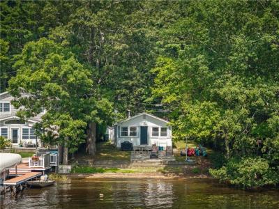 187 Lakehurst Drive, Coventry, Rhode Island 02816