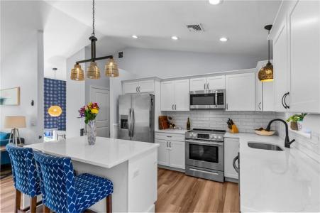 101 Waldron Avenue, Cranston, ロードアイランド 02910, アメリカ合衆国