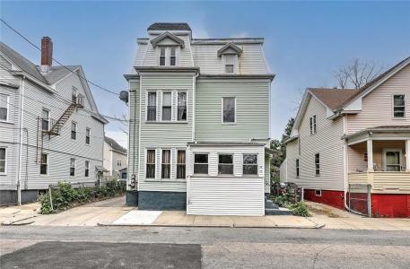 17 Plum Street, Providence, RI 02905, USA