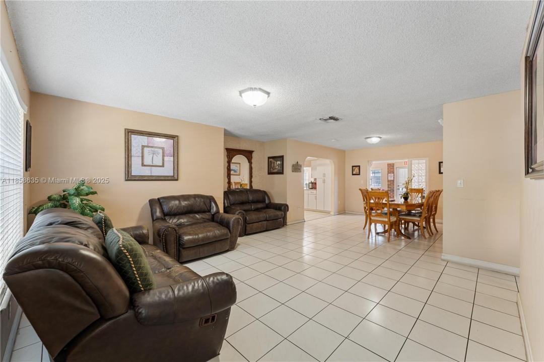 8100 SW 95th Ct, Miami, Flórida 33173, Estados Unidos