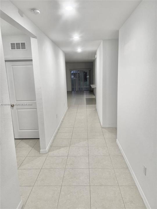 982 SW Alcantarra Blvd, Port St. Lucie, Floride 34953, États-Unis