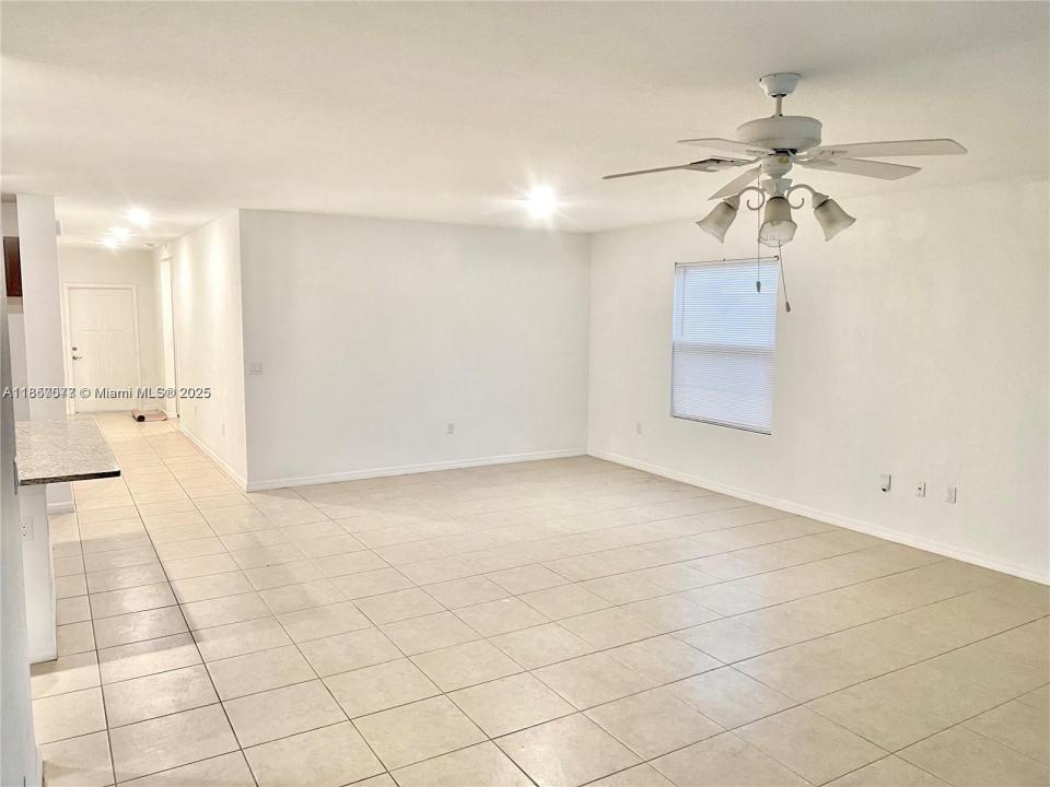 982 SW Alcantarra Blvd, Port St. Lucie, Floride 34953, États-Unis
