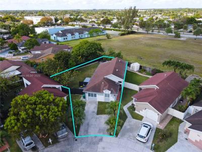 11518 SW 174th St, Miami, Florida 33157, USA