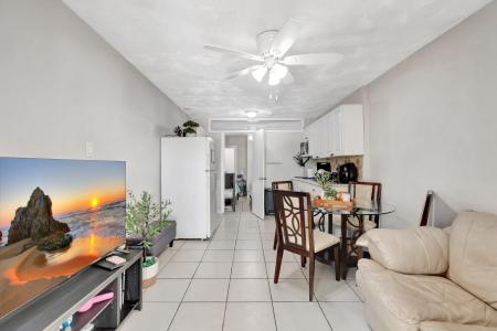 3063 Floweva Street A, Palm Springs, 플로리다 33406, 미국