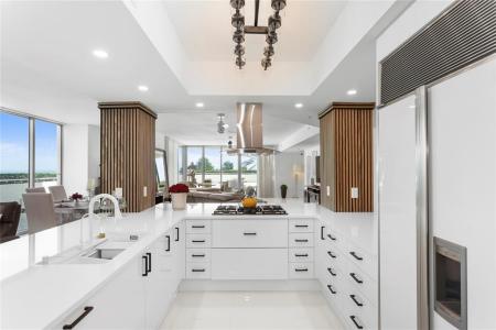 3535 S Ocean Dr 402, Hollywood, פלורידה 33019, ארצות הברית של אמריקה 
