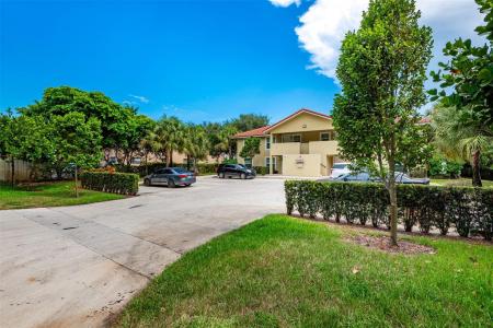 8706 NW 35th St, Coral Springs, Florida 33065